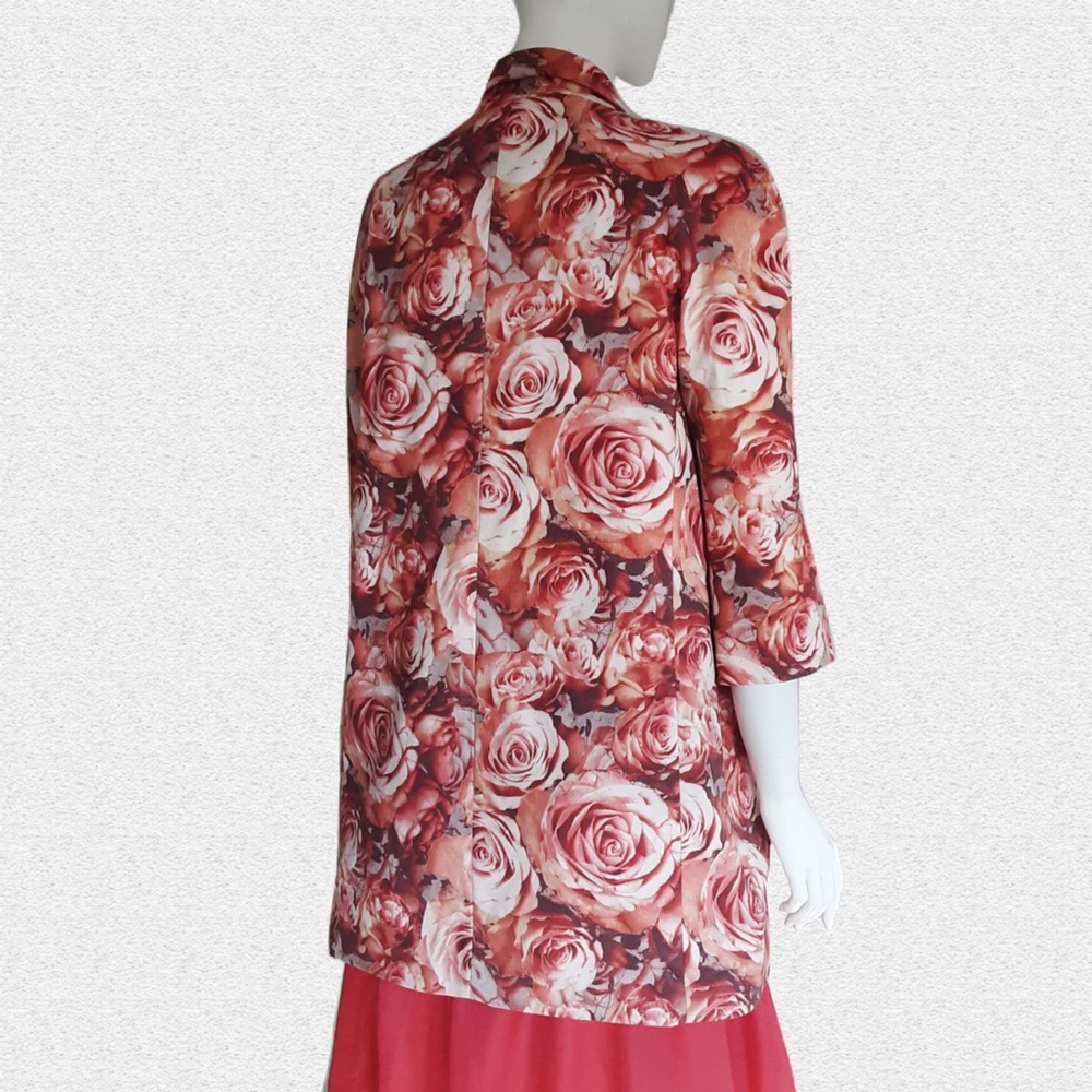 SPORTSCRAFT Signature. Maroon Roses Print Long Coat, Pockets, Brand New - Picture 2 of 7